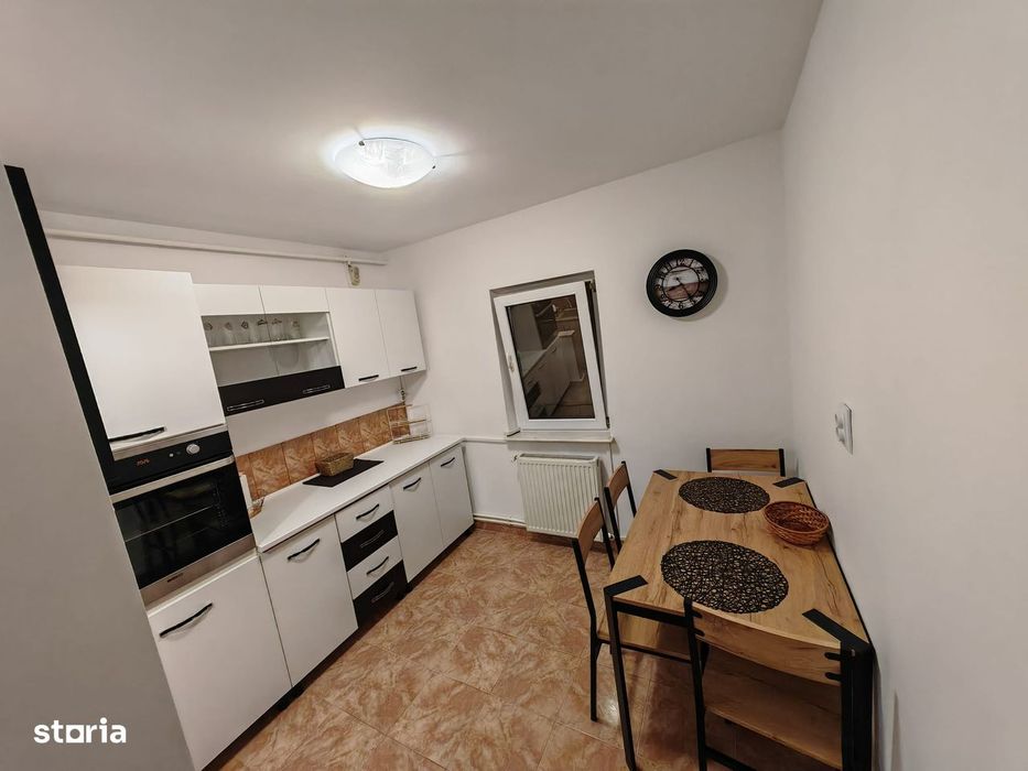 Apartament 2 camere de închiriat