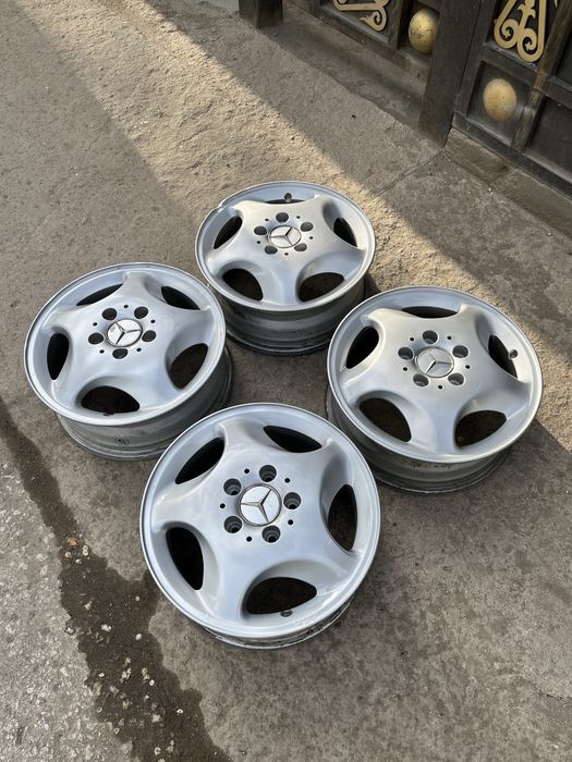 Продам бу 15тый титан на мерс