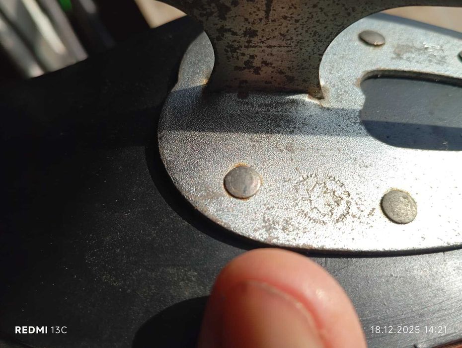 Patine negre noi CANADA