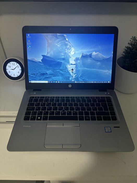 HP EliteBook 840 G3 – super rapid, sunet B&O, tastatura iluminata