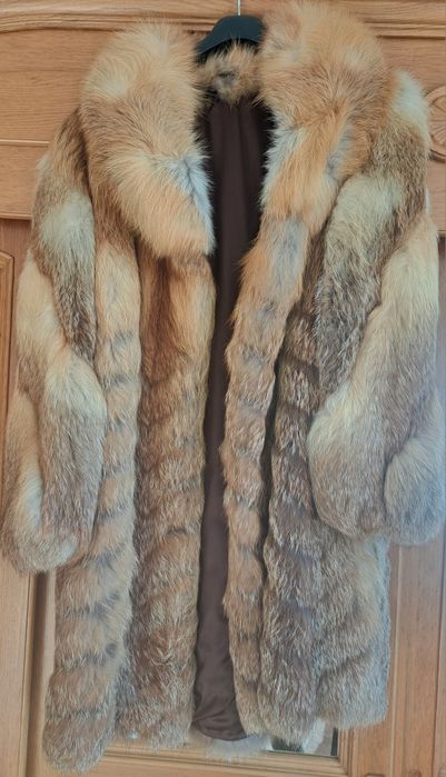 Vand haina de blana naturala vulpe