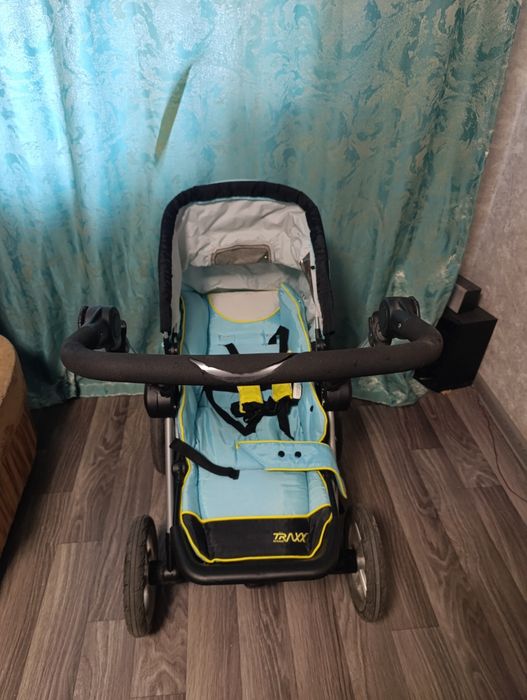 Продам детскую коляску