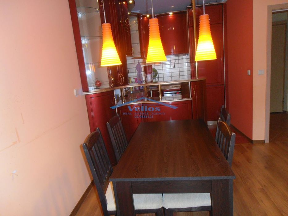 Дава се под наем Двустаен апартамент в София, Младост 2 - 71 кв.м за 598.23 € - Снимка #2