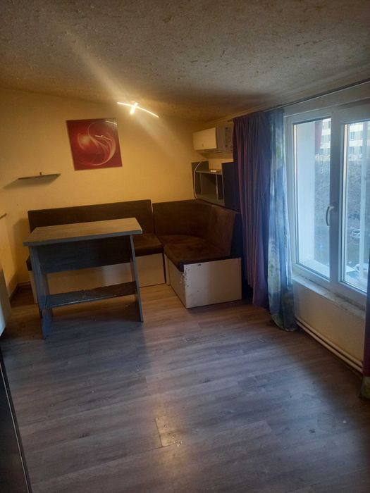 Garsoniera de inchiriat