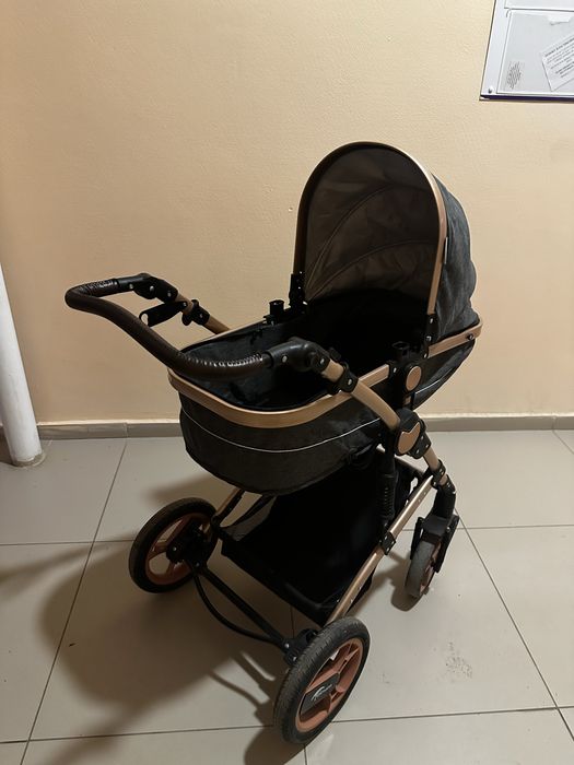 Продам коляску в хорошем состояний