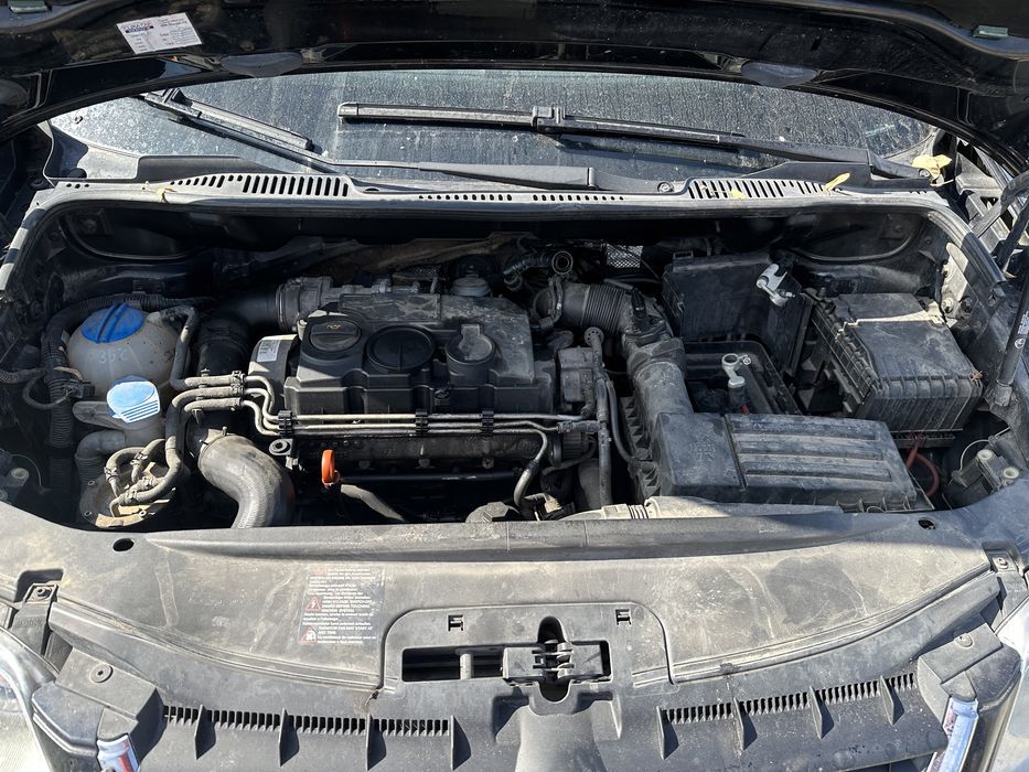 Фв Тауран 1.9тди 6 ск на части / vw touran 1.9tdi