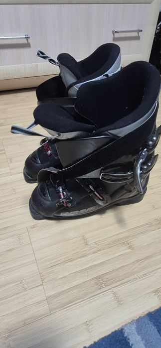 Ботинки лыжные, размер 26-26,5(41)