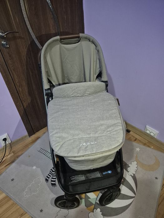 Cărucior de copil Nuna Triv Next