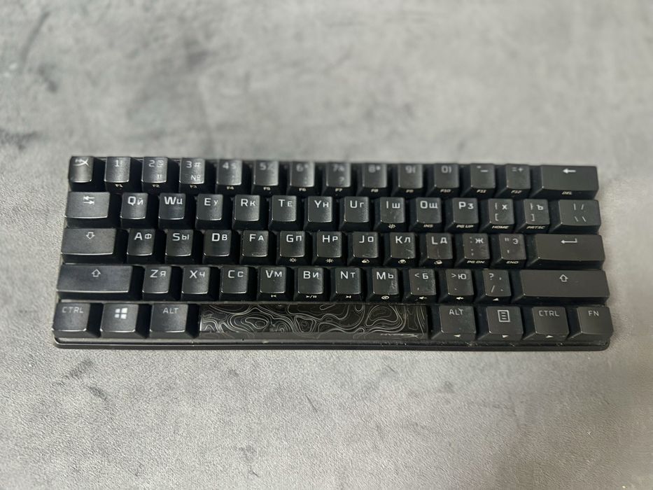 Клавиатура в отличном состоянии