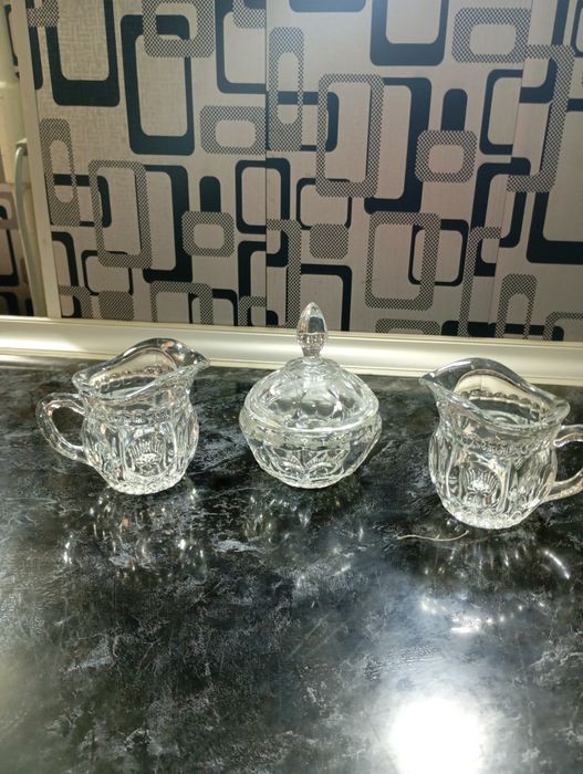 Продам хрустальный комплект,советский.