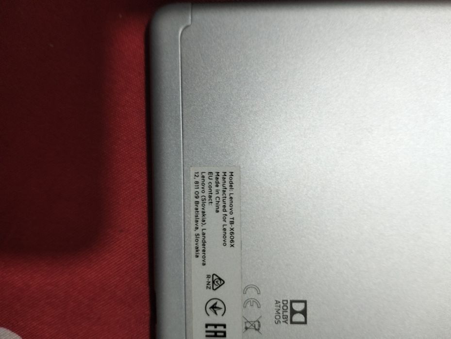 Lenovo tab m10 plus