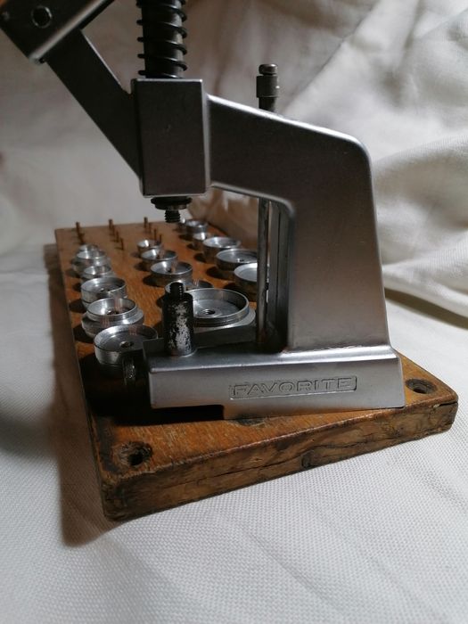 Часовникарска преса "FAVORITE"