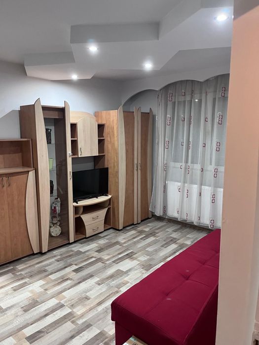 Inchiriez apartament 2 camere