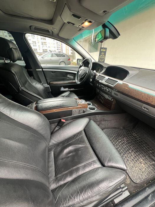 BMW Seria 7 / 730d e65