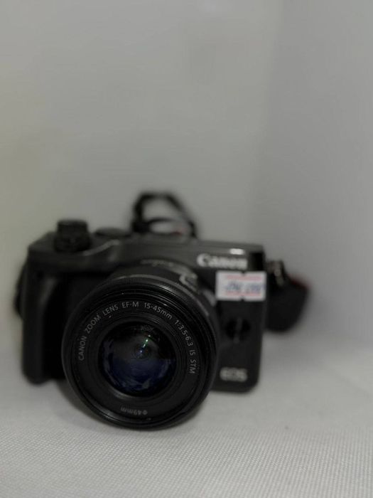 Canon EOS M6 беззеркалка — маленькая, но мощная!