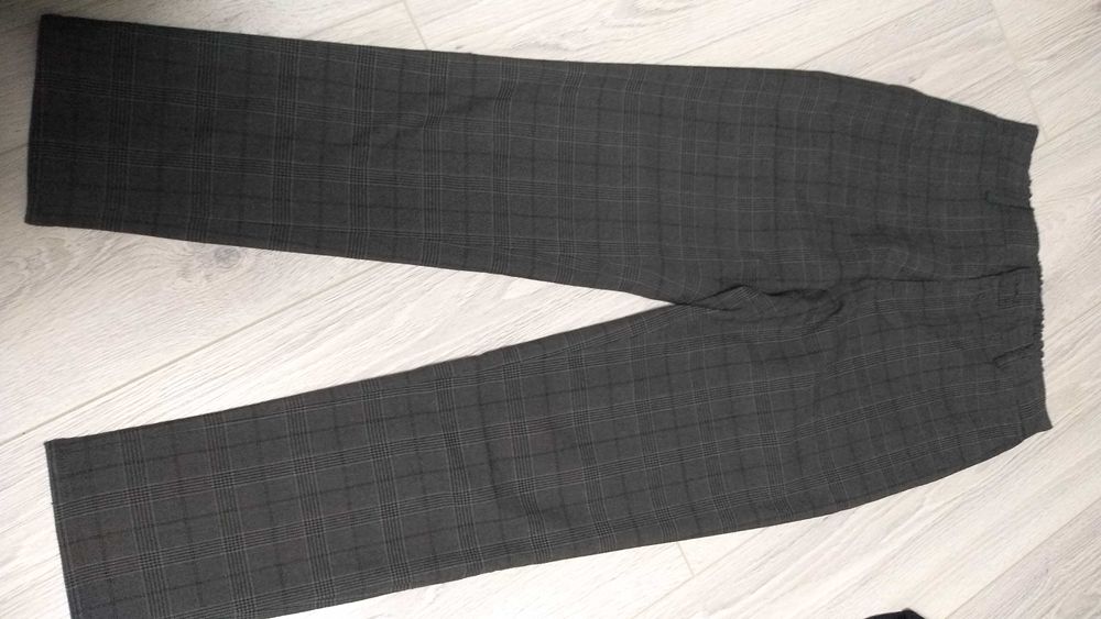 Мужские брюки молодежные