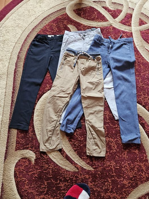 Pantaloni  baieti 8 ani