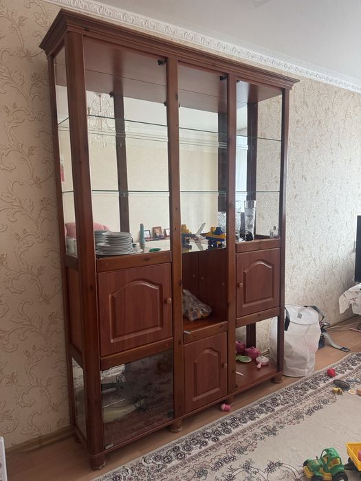 Стенка в зал для посуды