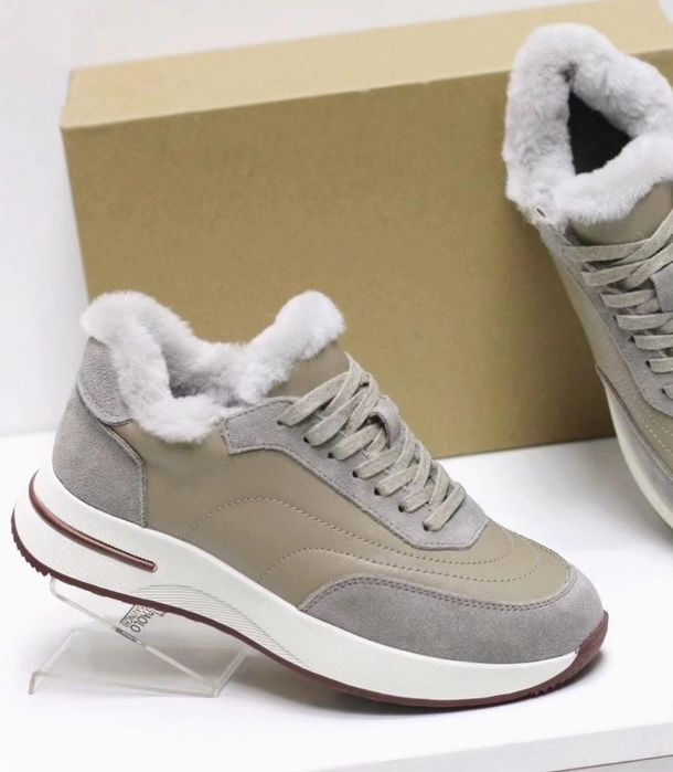 Зимние кроссовки р.40