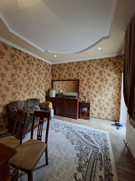 Продаётся дом 1.8 соток 3 комнаты в Бектемирском районе.