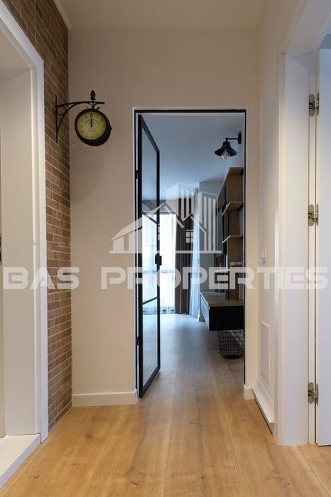 Продава се Тристаен апартамент в София, Лозенец - 75 кв.м за 2652 €/кв.м - Снимка #12