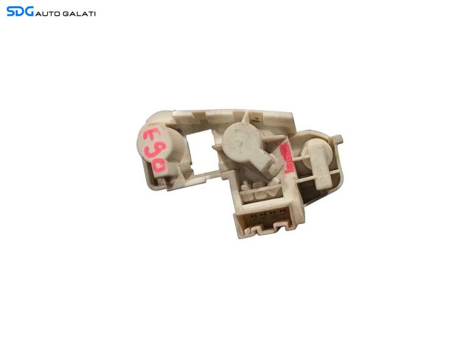 Soclu Suport Bec Becuri de la Stop Lampa Tripla Stanga de pe Haion BMW Seria 3 E90 2004 - 2011 Cod 7183841 [N2699]