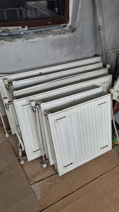 Работещи радиатори ( всичките за 100 евро )