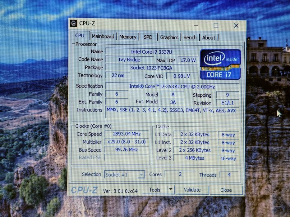 Laptop Asus X550CC