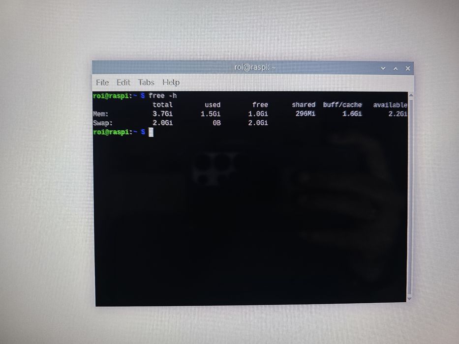 Raspberry Pi 4 model B, 4 GB RAM cu heatsink si placa POE