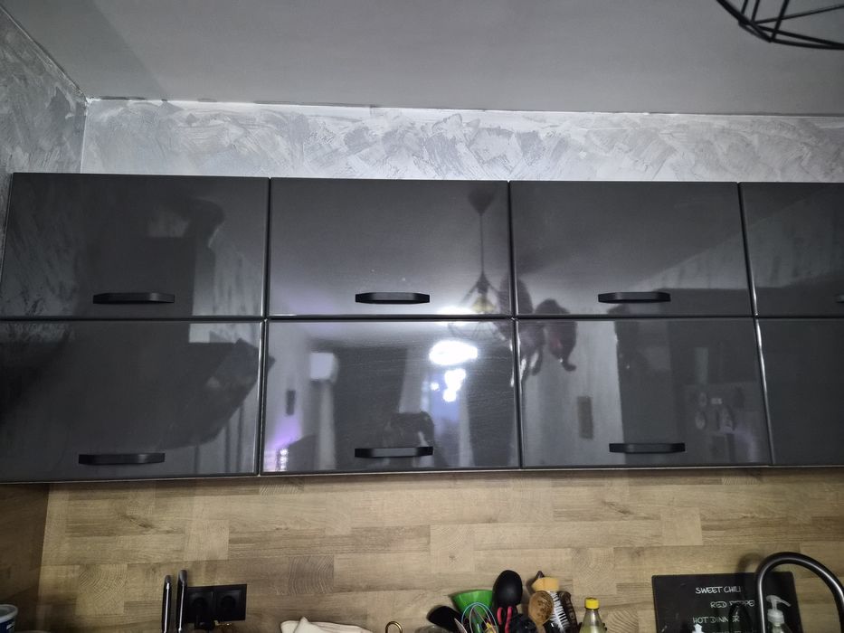 Модулна кухня с уреди