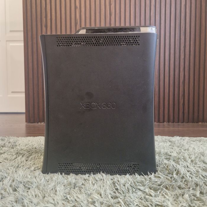 Xbox 360 Fat (прошитая)