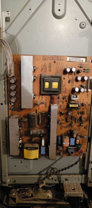 TV LCD LG 42" 42LF2500-ZA - panel defect pt piese (sursa, mb, t-con)