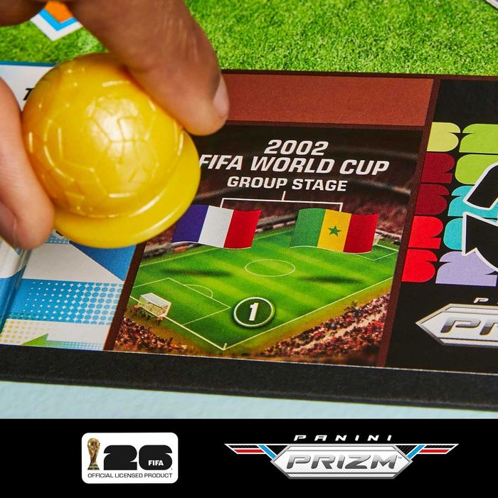 Продавам: Настолна игра Монополи Hasbro Monopoly Panini Prizm: FIFA World Cup