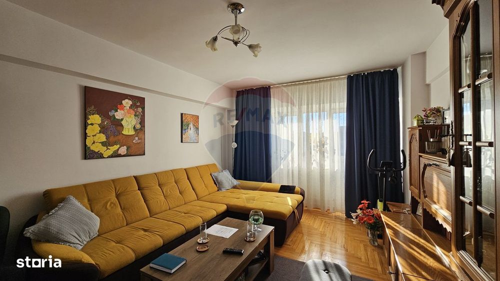 Apartament cu 3 camere decomandat de vânzare Burdujeni, Suceava
