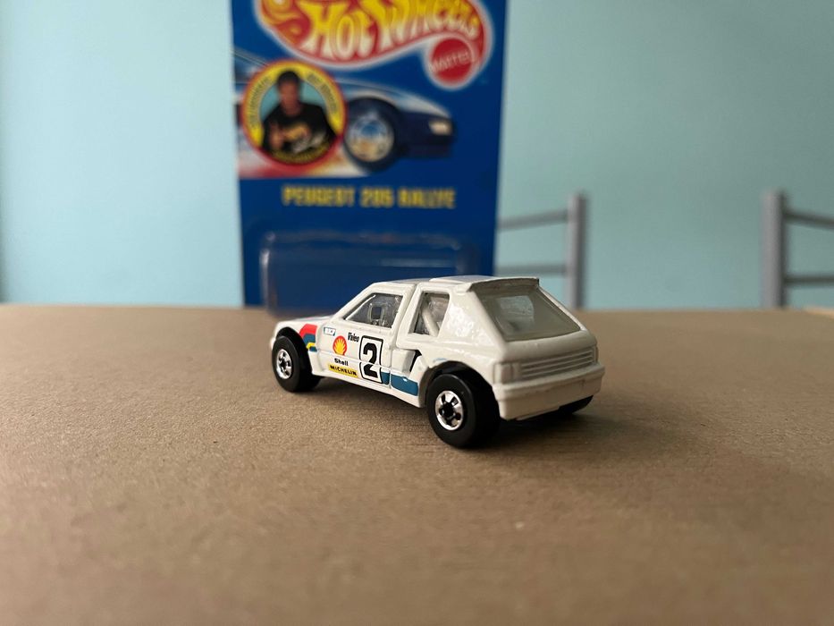 Hot Wheels Peugeot 205 Rallye