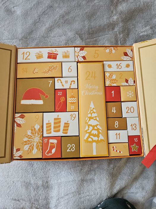 Празен Advent Calendar