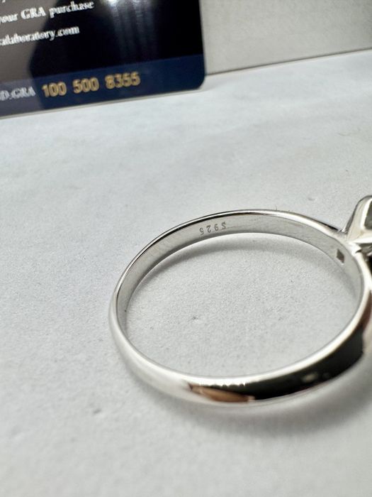 Сребърен пръстен с мойсанит (Диамант) 1 карат