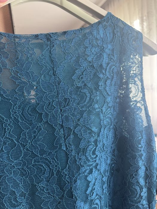 Официална рокля в тюркоазен цввт