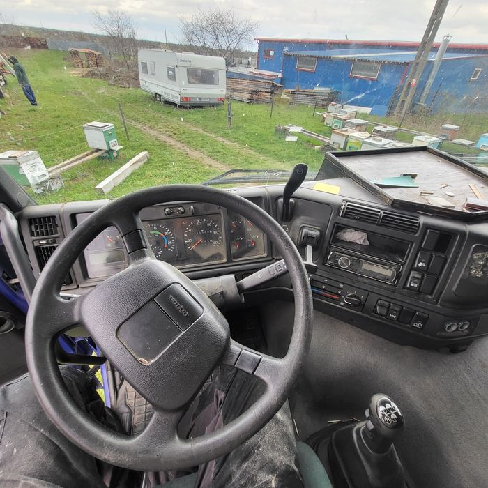 Volvo FM 12,  înscris pt apicultura