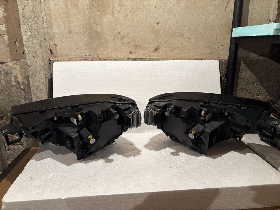 Комплект фарове VW ID4 21-24