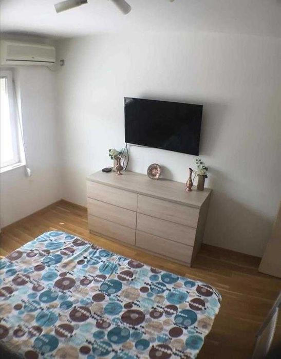 Дава се под наем Двустаен апартамент в Пловдив, Младежки Хълм - 56 кв.м за 280.5 € - Снимка #6