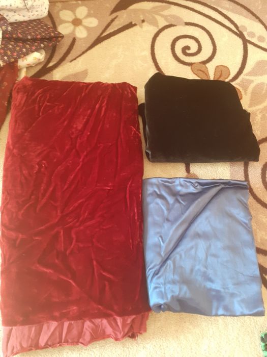 Различни платове