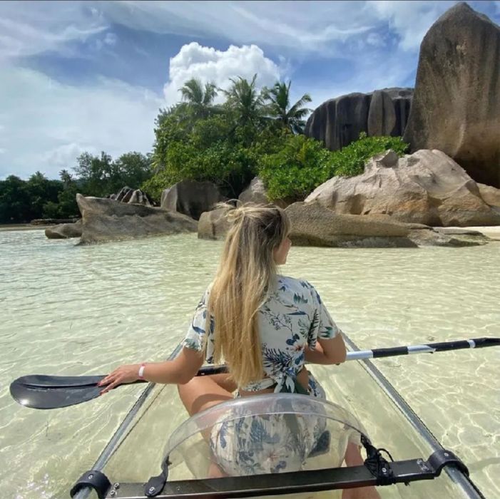 Кану - Каяк прозрачен/безцветен