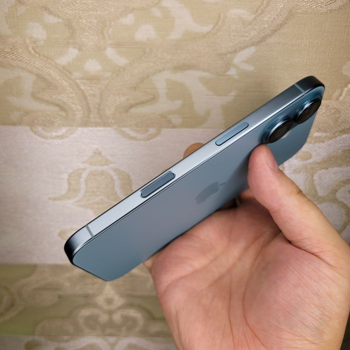 IPhone 16  128 GB