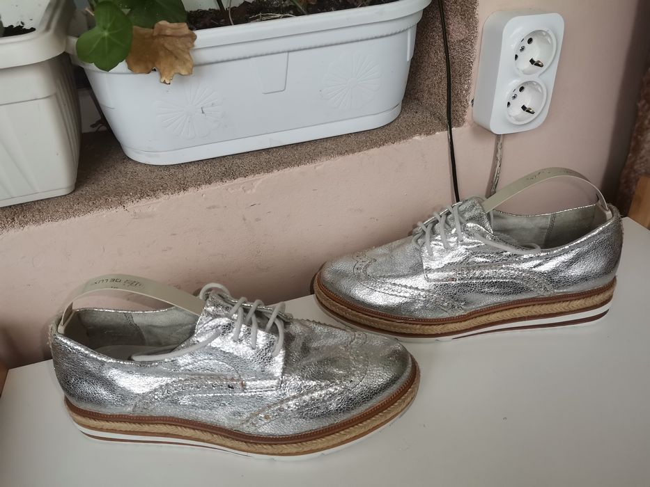 Сребристи Обувки Tamaris 38н.