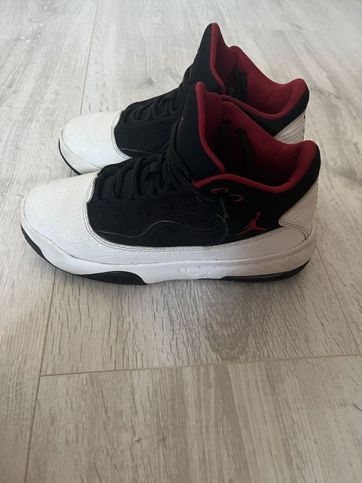 vand Jordan Max Aura 2 , numar de telefon 0771 362 885