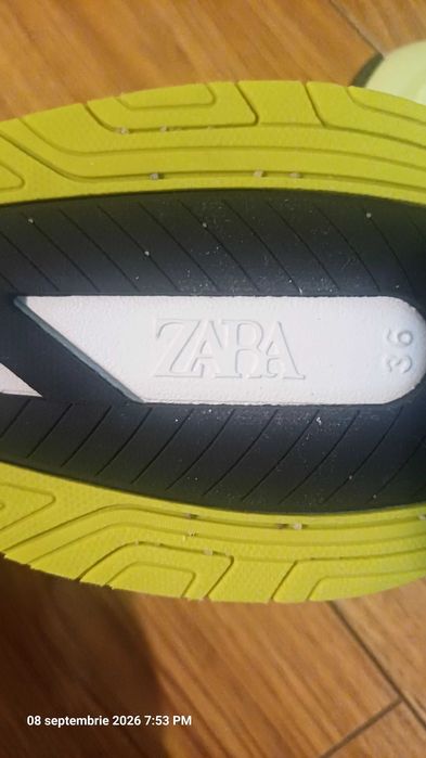 Adidasi Zara marimea 36