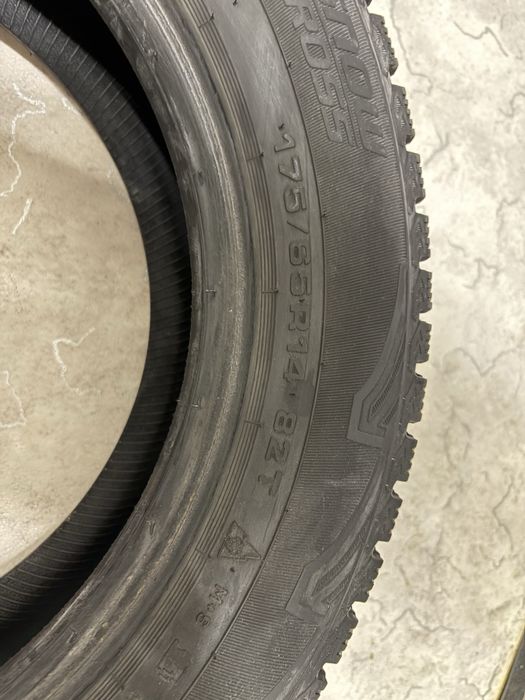 Продам зимние шины