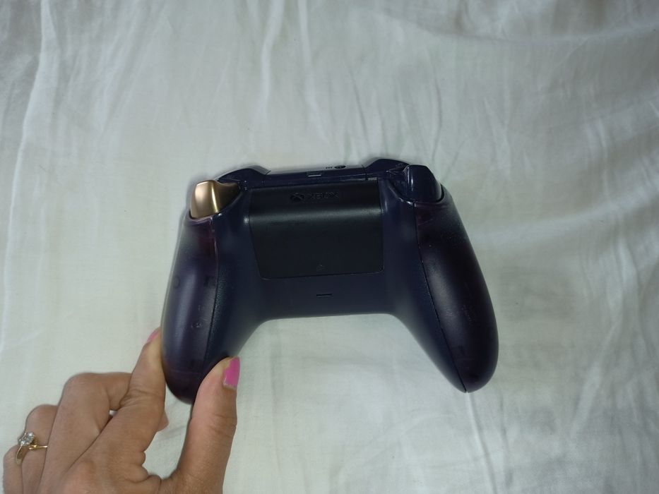 Уникат Рекламен контролер на Световните игри Xbox one Sea of Thieves