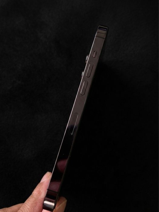 Iphone 14 pro purple